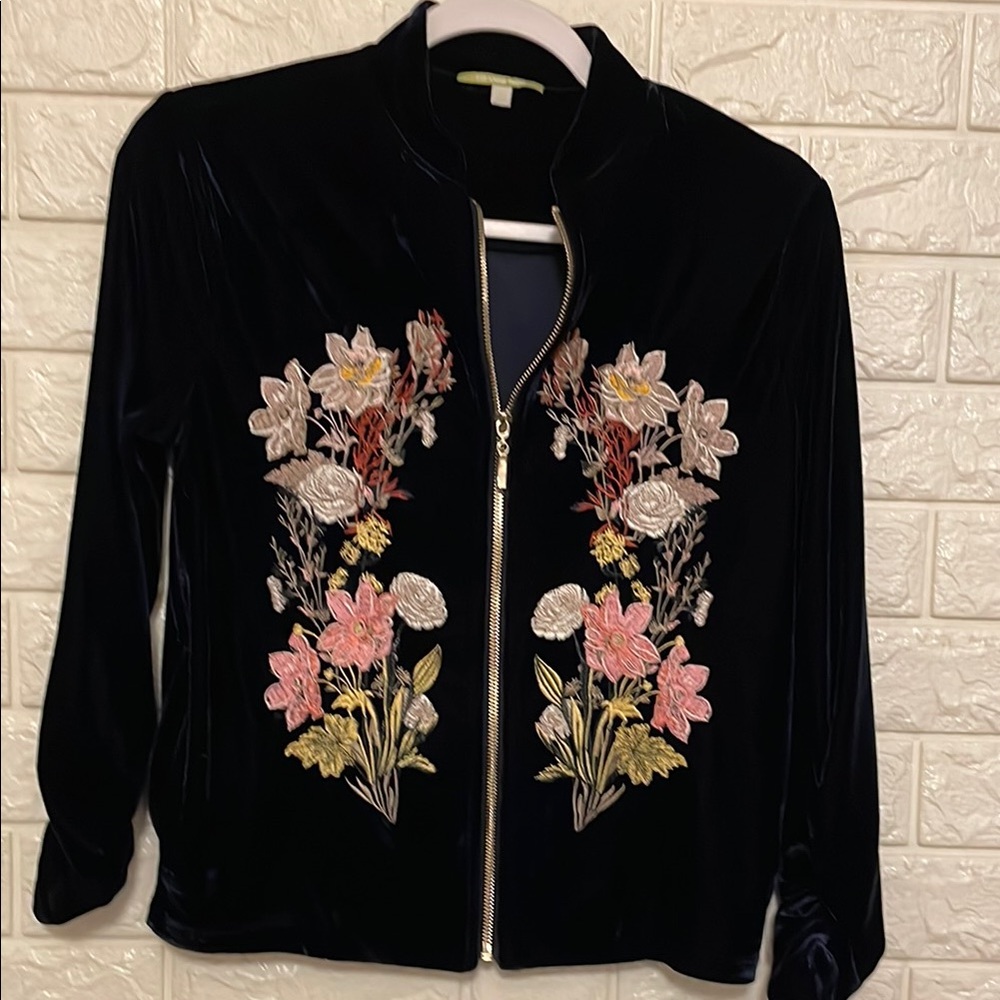 #028. Gianni Bini Floral Embroidered Jacket